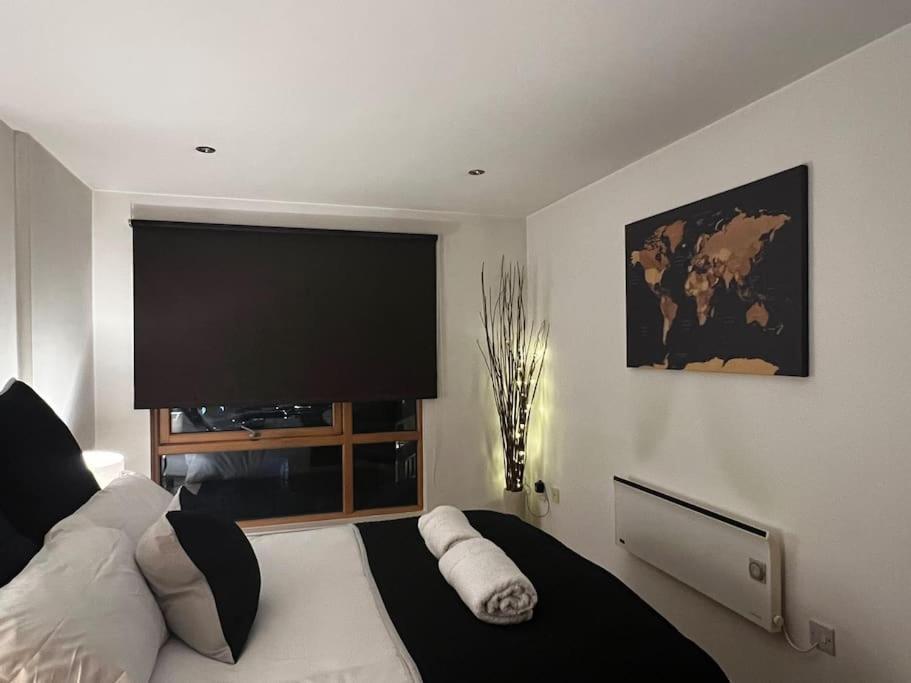 Leeds Clarence Dock 2 Bedroom Apt Exterior foto
