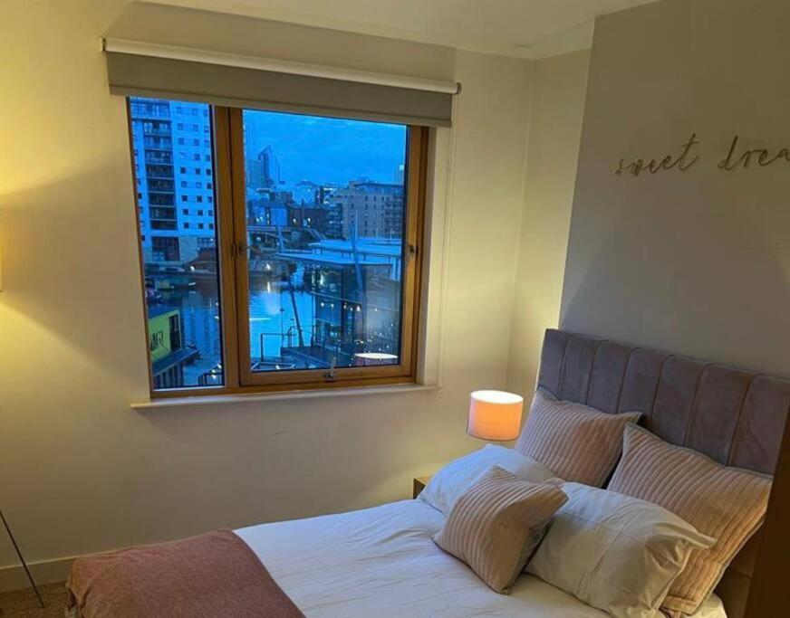 Leeds Clarence Dock 2 Bedroom Apt Exterior foto